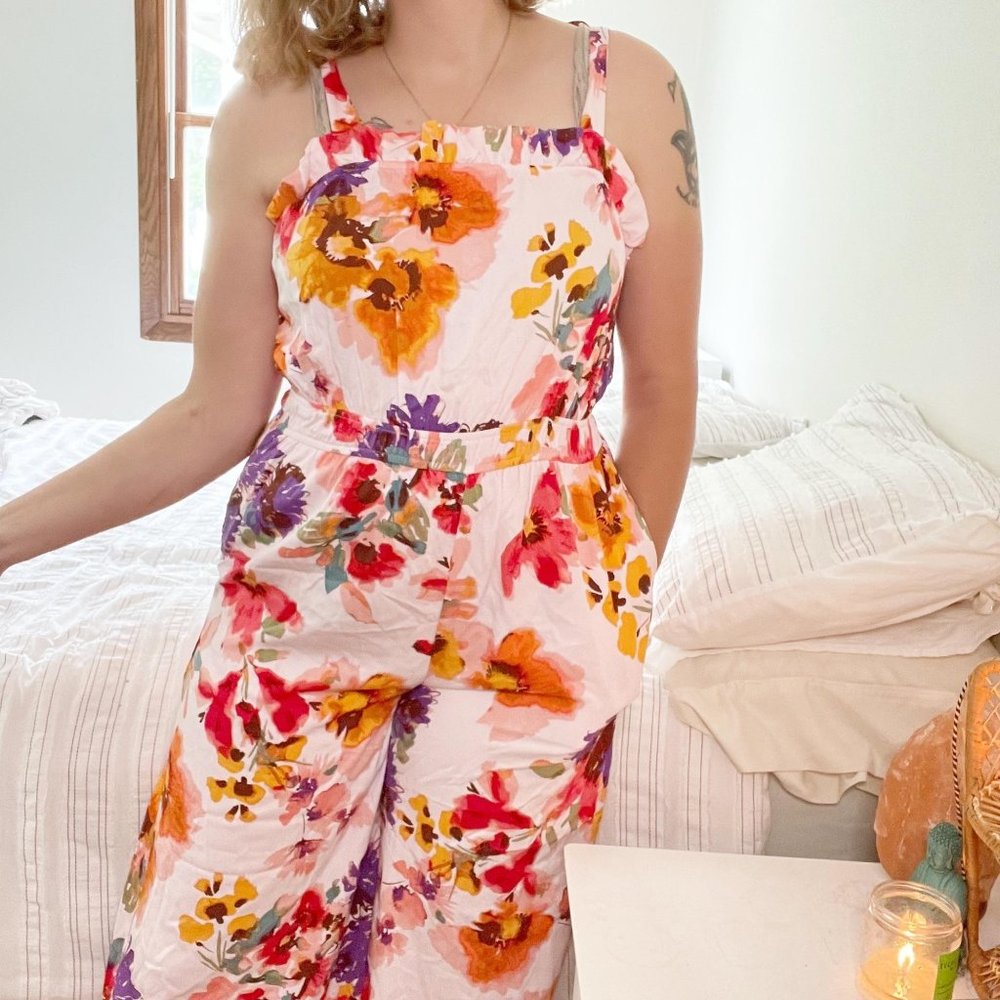 New/Best Offer/H&M Red and Purple Floral Tie Sleeve Jumpsuit